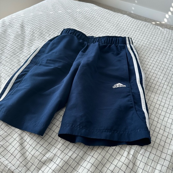 Vintage Adidas Gym Shorts Two Pocket Athletic - Picture 1 of 4